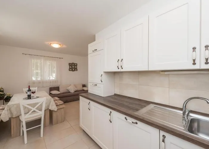 Miriam With Grill And Terrace - By Ta Leut Agency شقة *